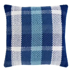 Decor 140 Violeta Traditional Throw Pillow