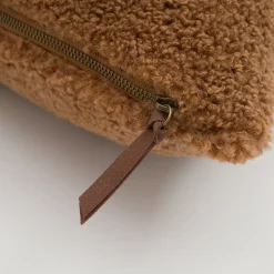 EVERGRACE Teddy Sherpalux Throw Pillow -Safavieh Store 5816193 ALT2