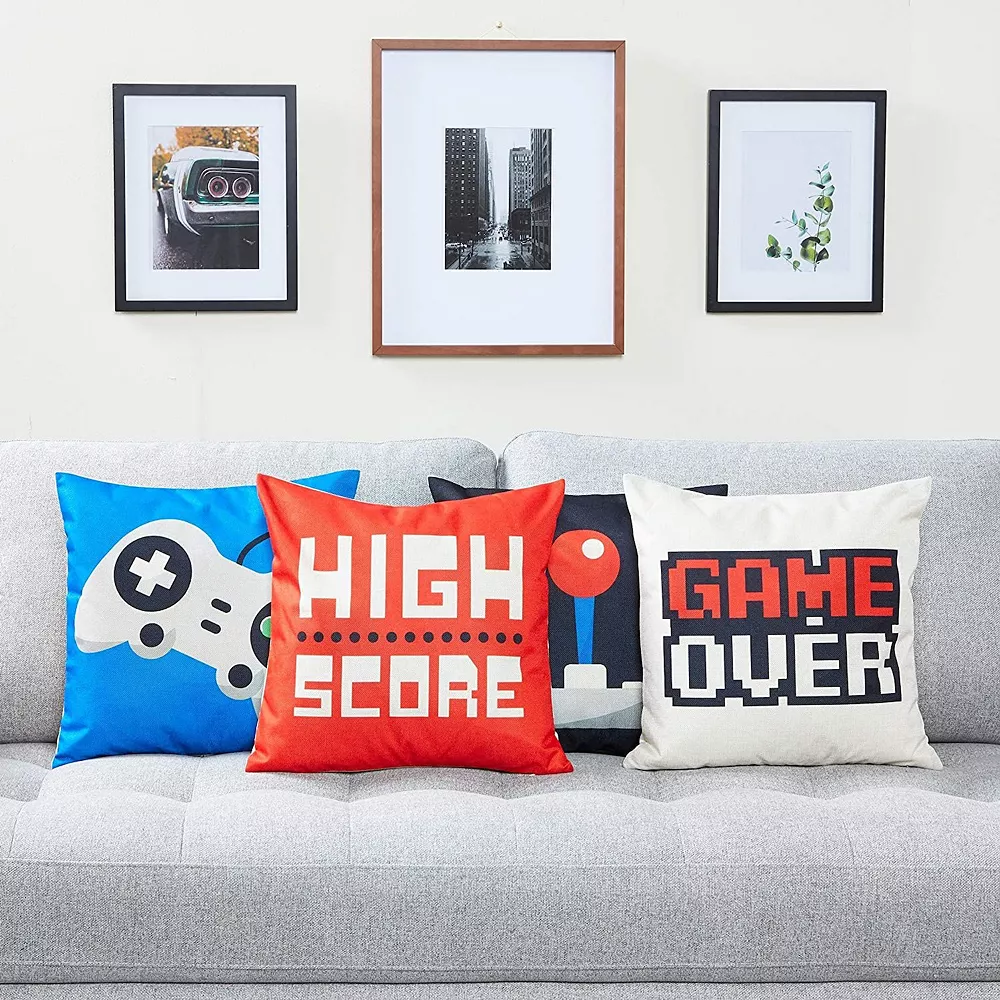 Juvale Decorative Throw Pillow Covers, Video Games (18 X 18 Inches, 4 Pack) 5 Juvale Decorative Throw Pillow Covers, Video Games (18 X 18 Inches, 4 Pack) - Image 3